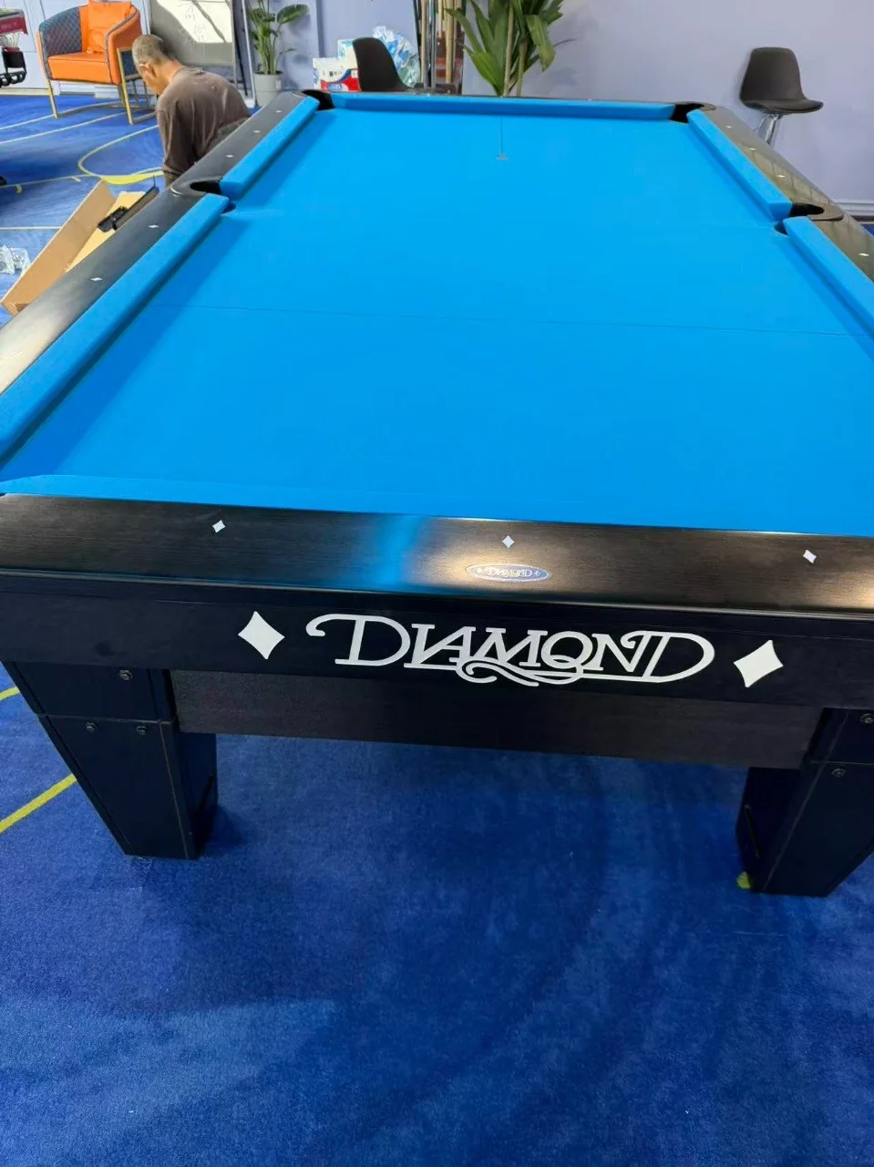 Brand-new Diamond American Pool table at Cue Action