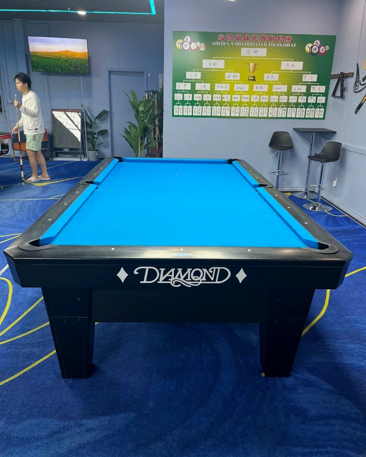 Brand-new Diamond American Pool table at Cue Action