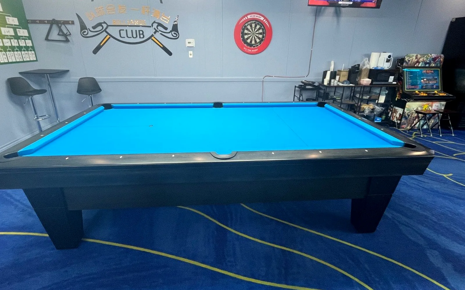Diamond American Pool table inside Cue Action